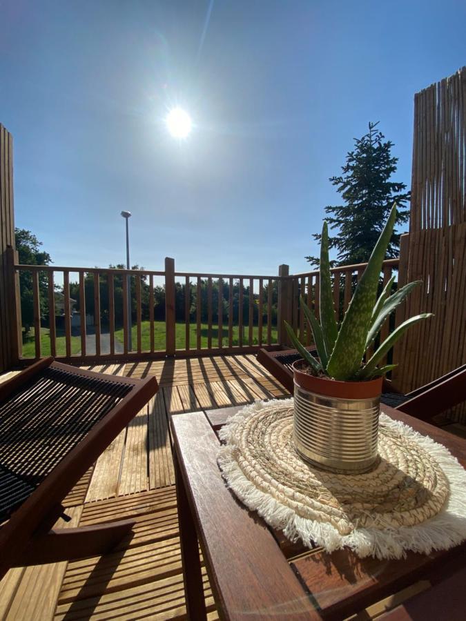 Villa Tiny Et Jacuzzi Charente Maritime Plassay Exterior foto